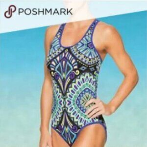 Athleta Rapanui Medallion Geo Metric Print One-Piece Swimsuit Size Large
